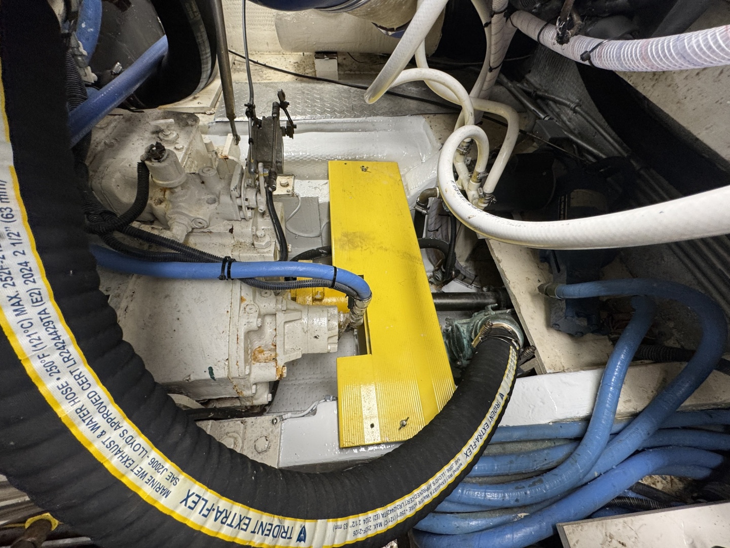 Aqua Terra 52ft Hatteras Yacht For Sale Aqua Terra 52ft Hatteras Yacht For Sale