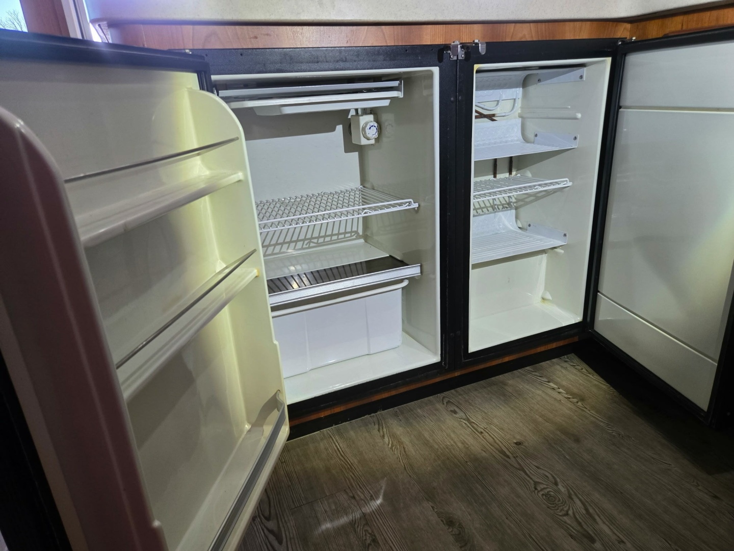 CATCHER 40ft Luhrs Yacht For Sale