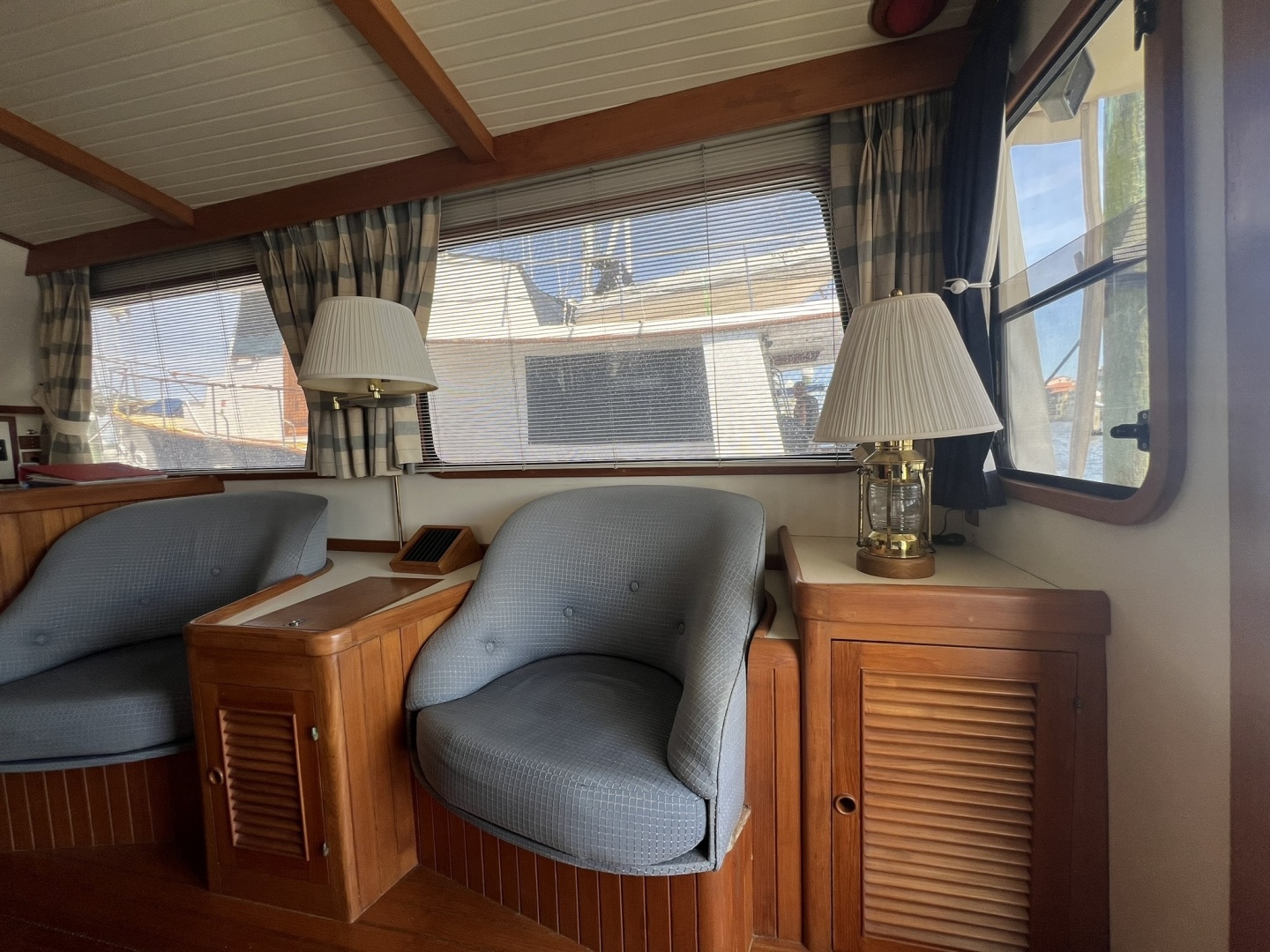 1989 Hans Christian Independence 45