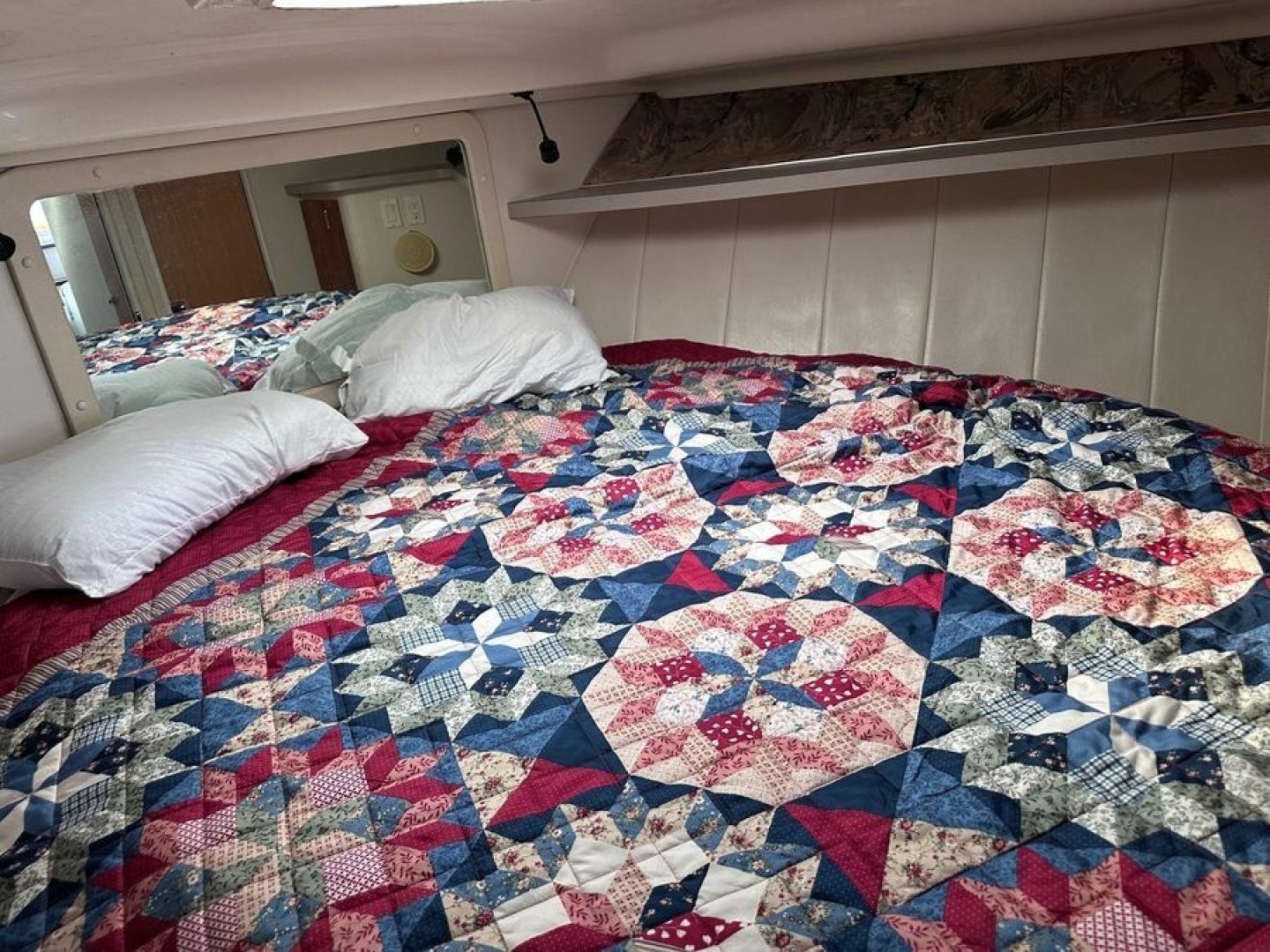 REEL CHAOS 40ft Mainship Yacht For Sale