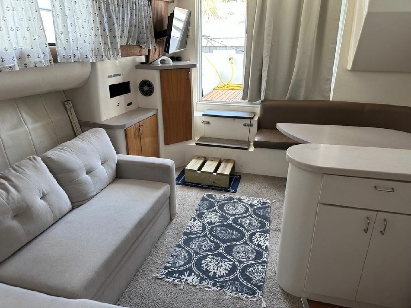 REEL CHAOS 40ft Mainship Yacht For Sale