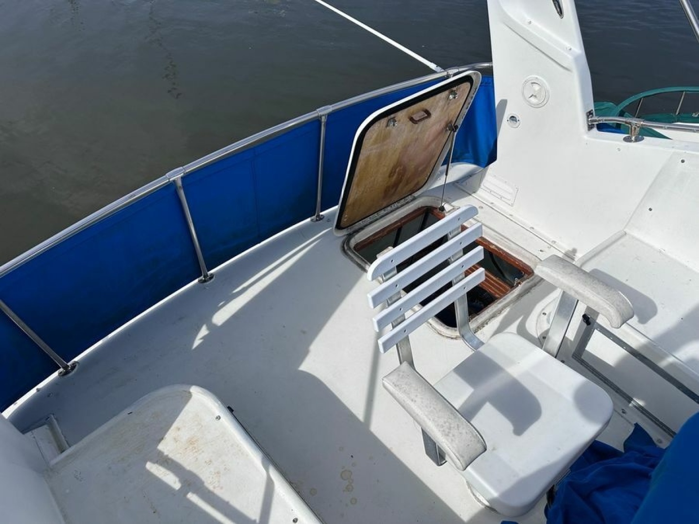 WALKING ON WATER 43ft Hatteras Yacht For Sale