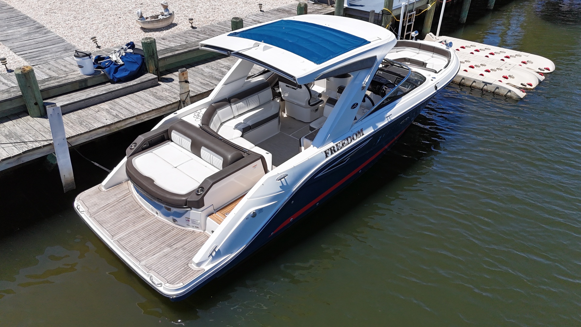 Freedom 32ft Sea Ray Yacht For Sale