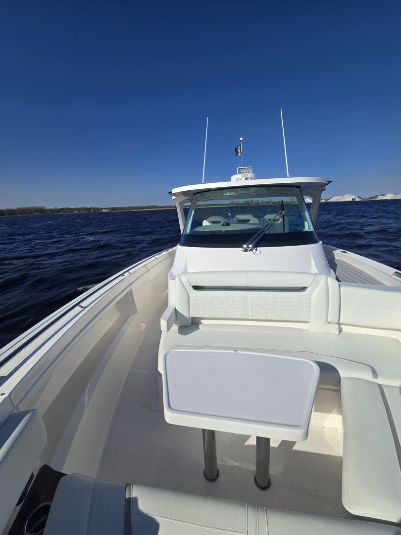38ft Tiara Yachts Yacht For Sale