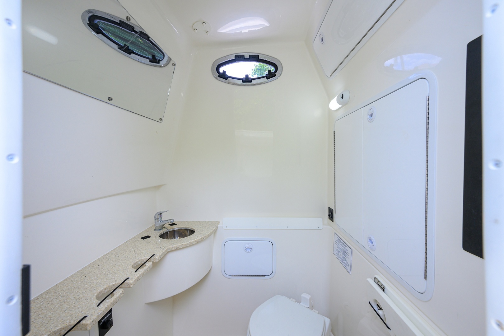 Regulator 31   Sweet Melissa - Day Head