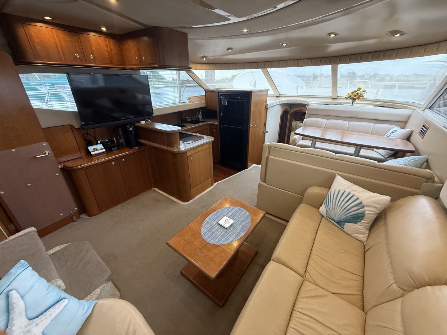 CAVU 46ft Cruisers Yachts Yacht For Sale CAVU 46ft Cruisers Yachts Yacht For Sale
