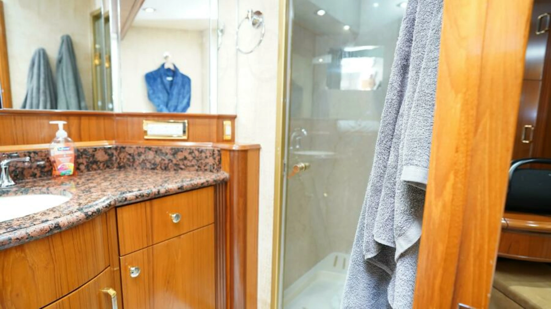 Sea Force IX Enclosed Flybridge Yacht For Sale