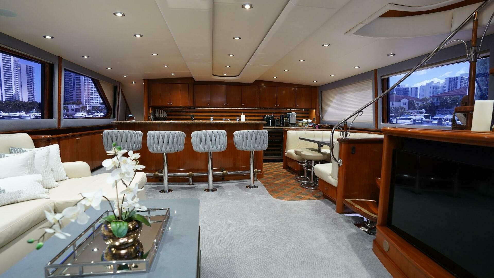 REEL DEAL 82ft Sea Force IX Yacht For Sale REEL DEAL 82ft Sea Force IX Yacht For Sale