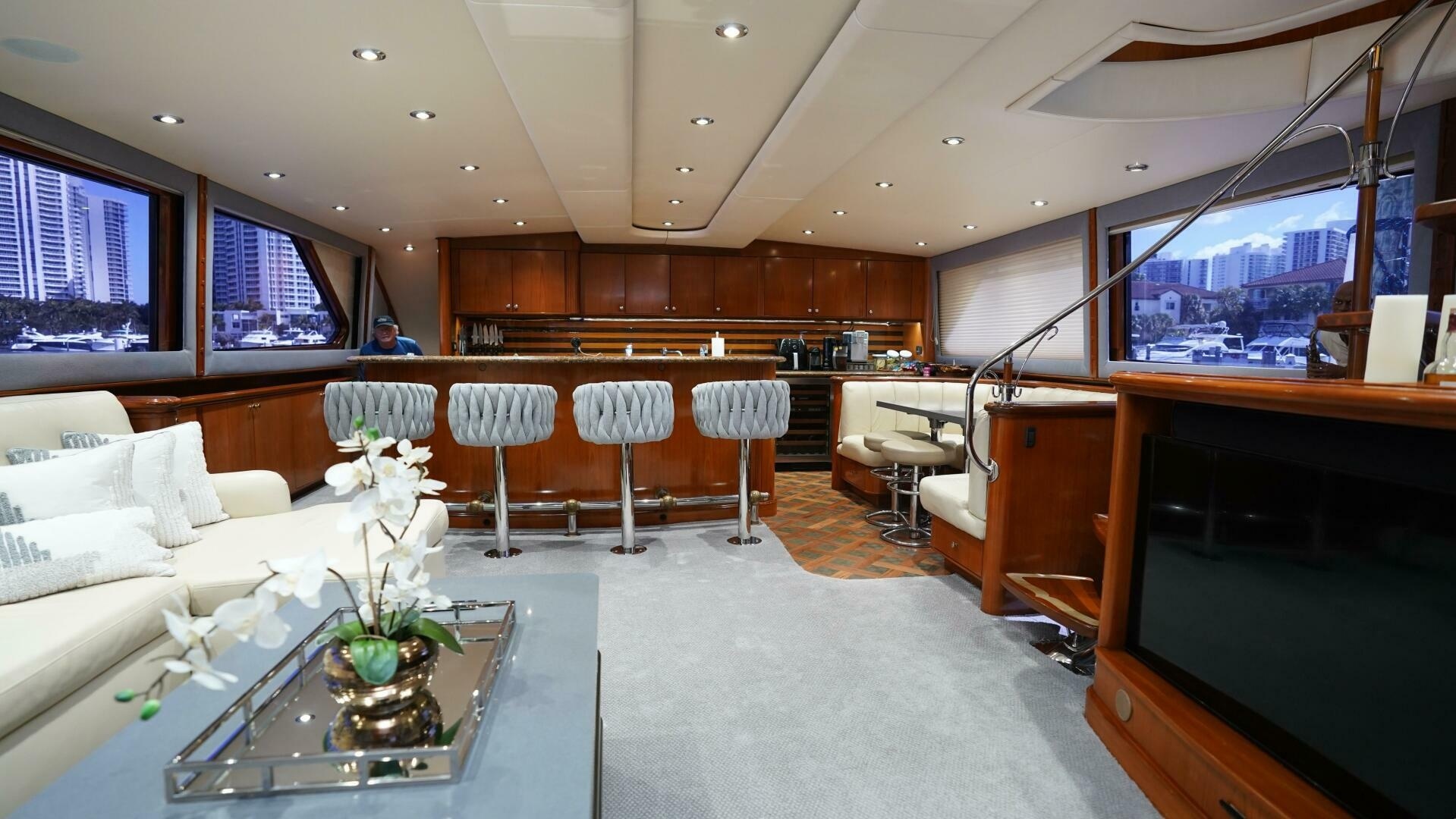 REEL DEAL 82ft Sea Force IX Yacht For Sale REEL DEAL 82ft Sea Force IX Yacht For Sale