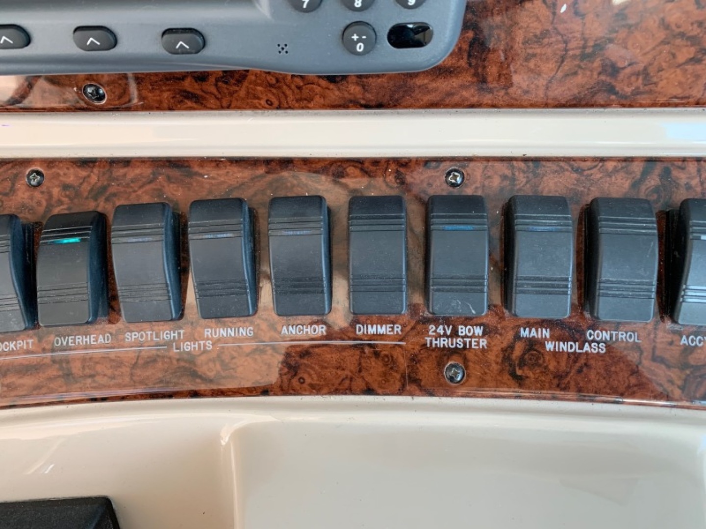 R Sea Cat 42ft Sea Ray Yacht For Sale