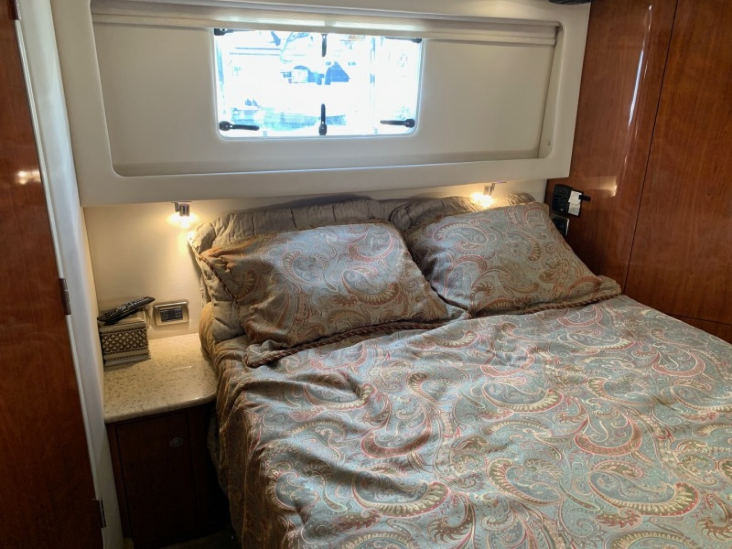 R Sea Cat 42ft Sea Ray Yacht For Sale