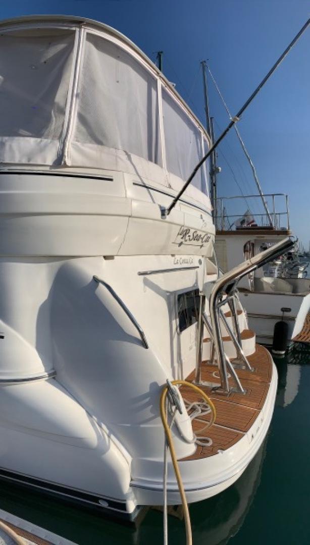 R Sea Cat 42ft Sea Ray Yacht For Sale