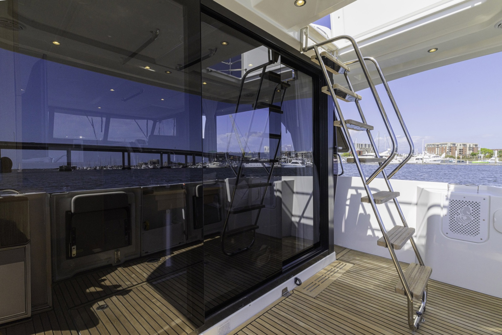 2019 Beneteau Swift Trawler