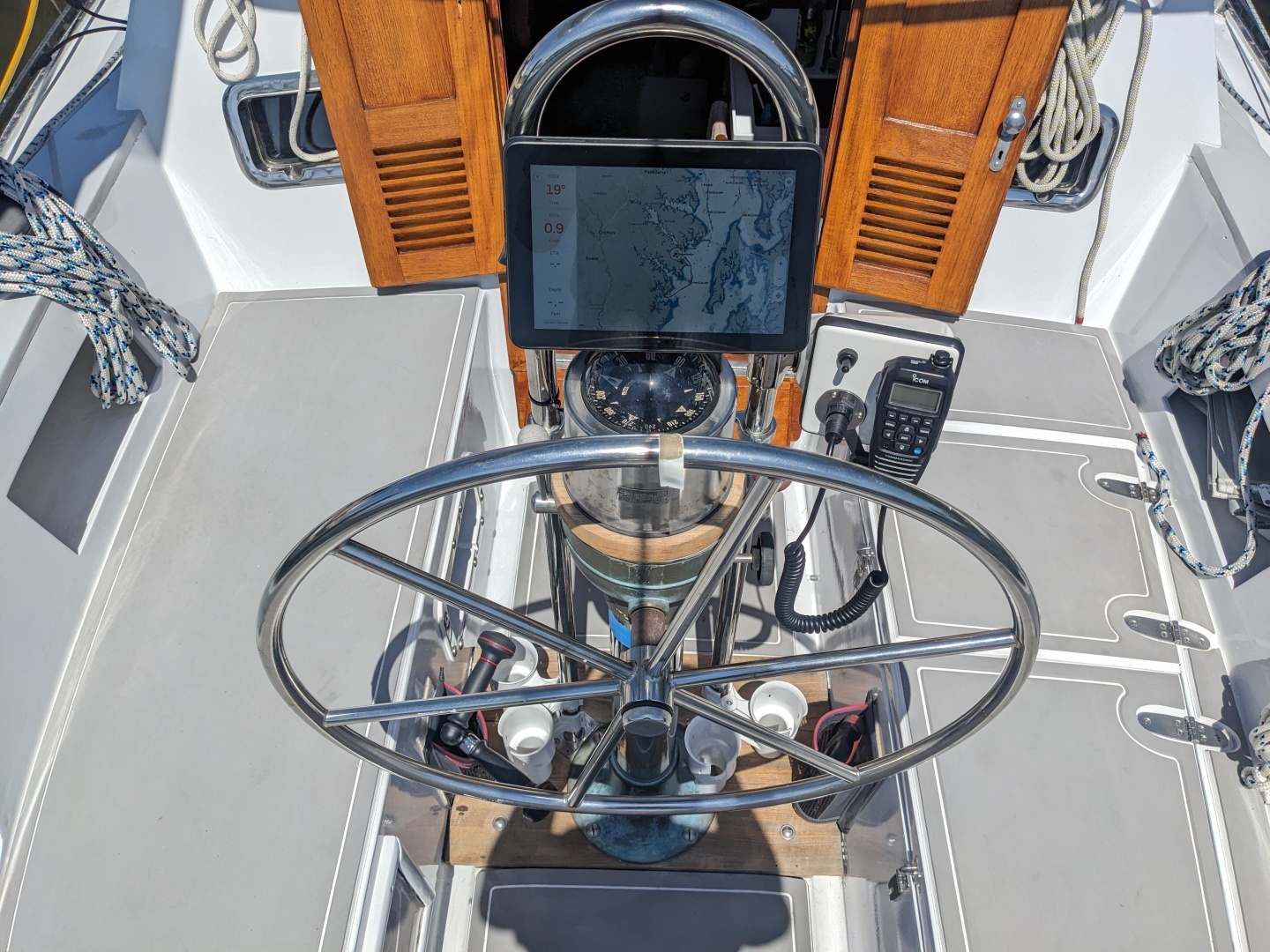 1984 Tayana Vancouver 42