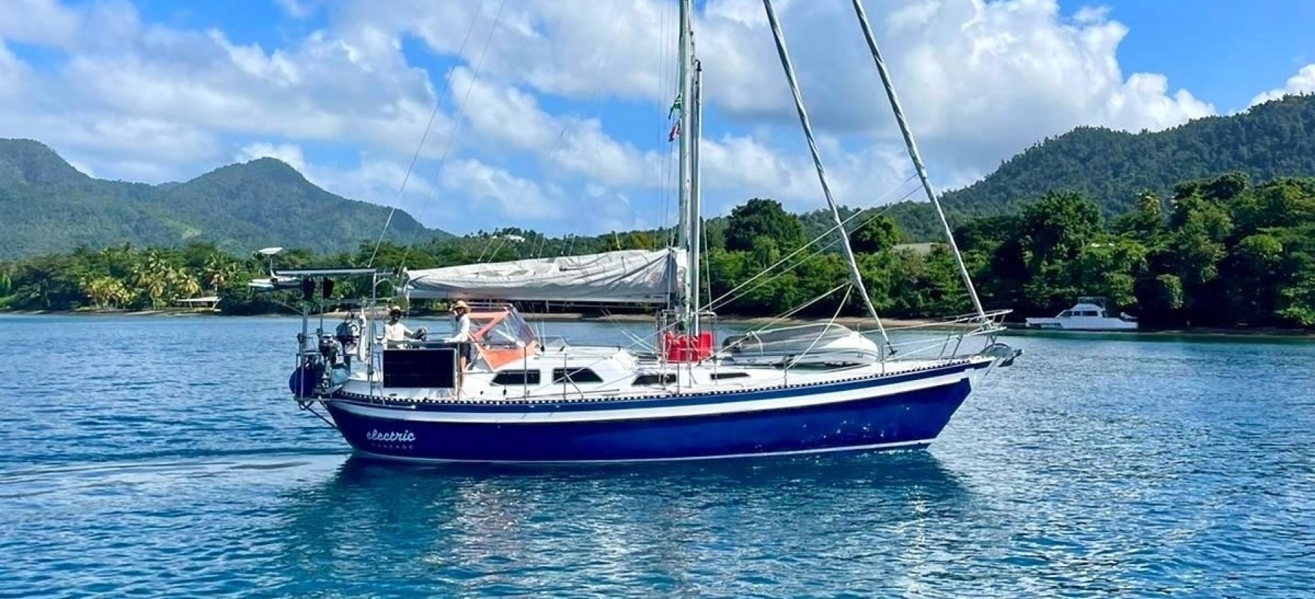 1984 Tayana Vancouver 42