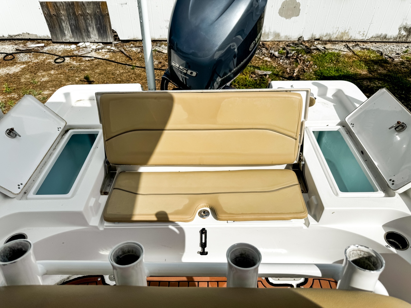 2014 Sportsman Masters 247 Bay Boat