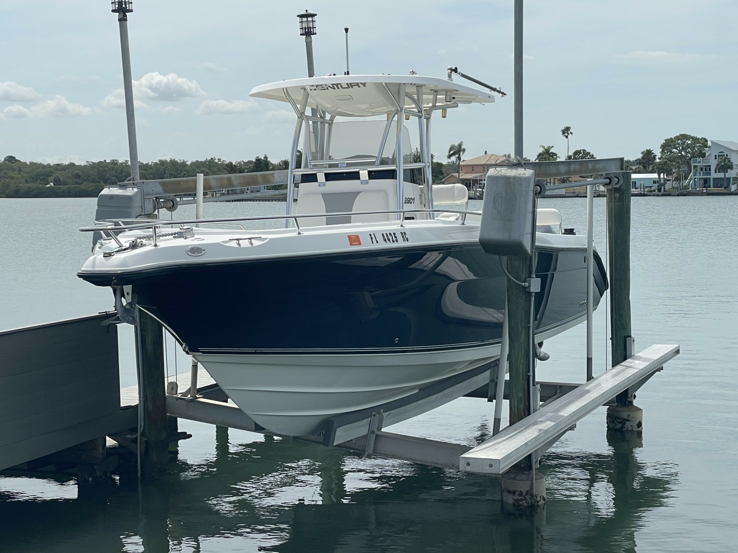 2008 Century 2901 CC