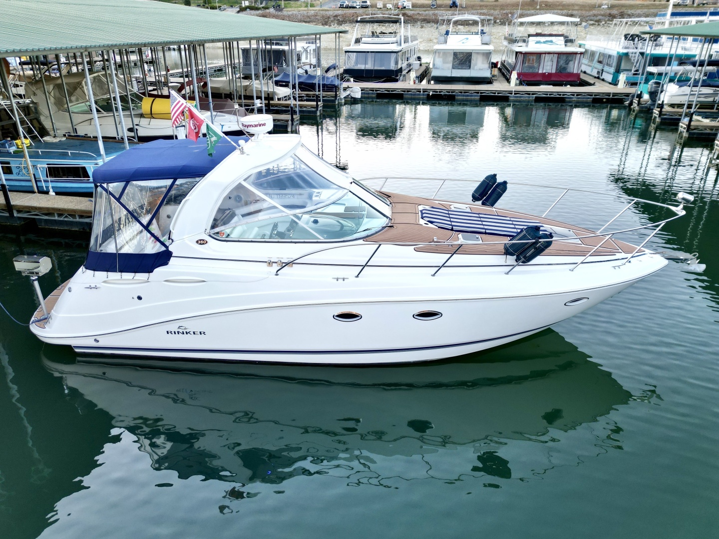 35ft Rinker Yacht For Sale