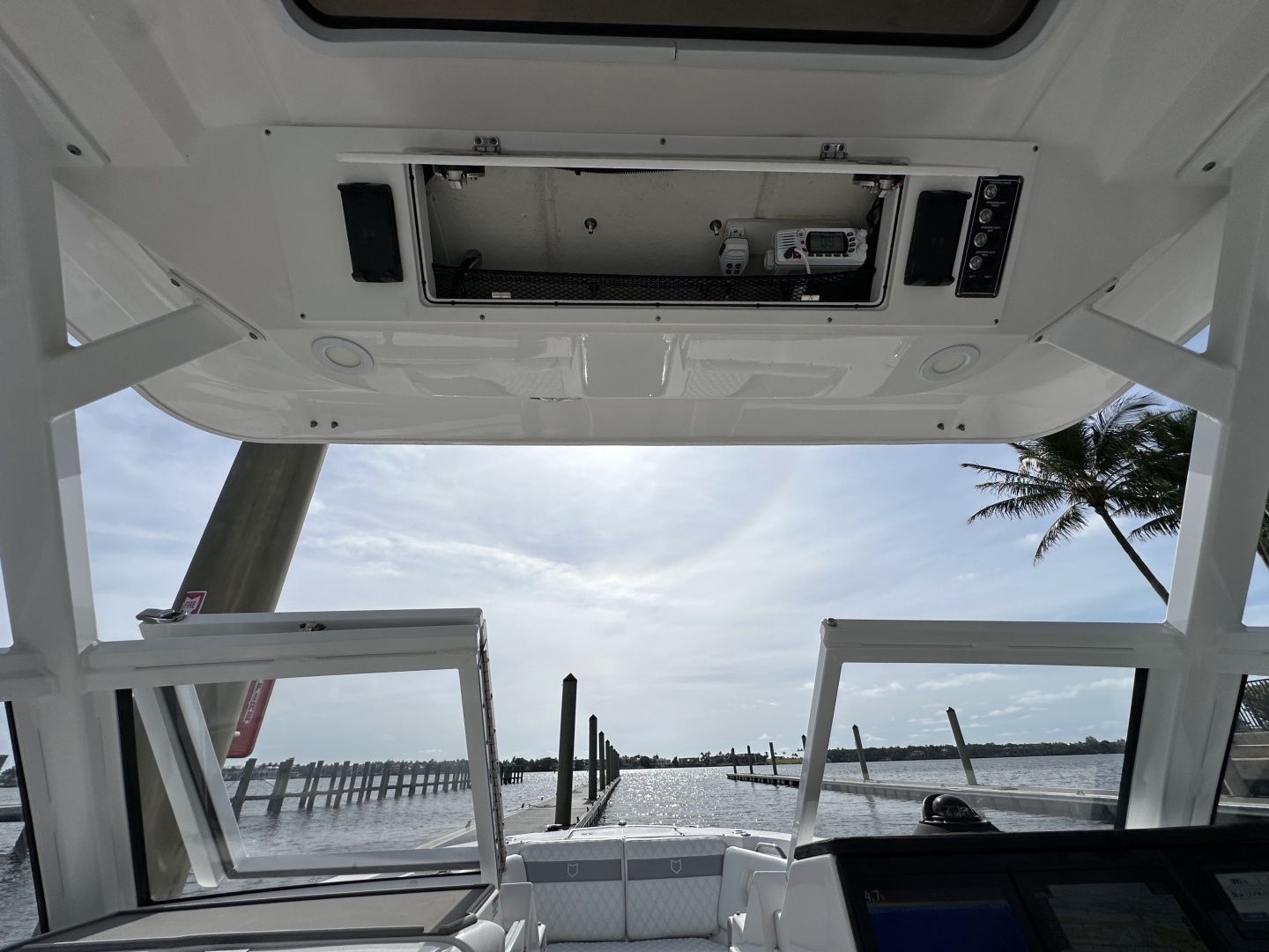 2025 Sea Fox 288 Traveler