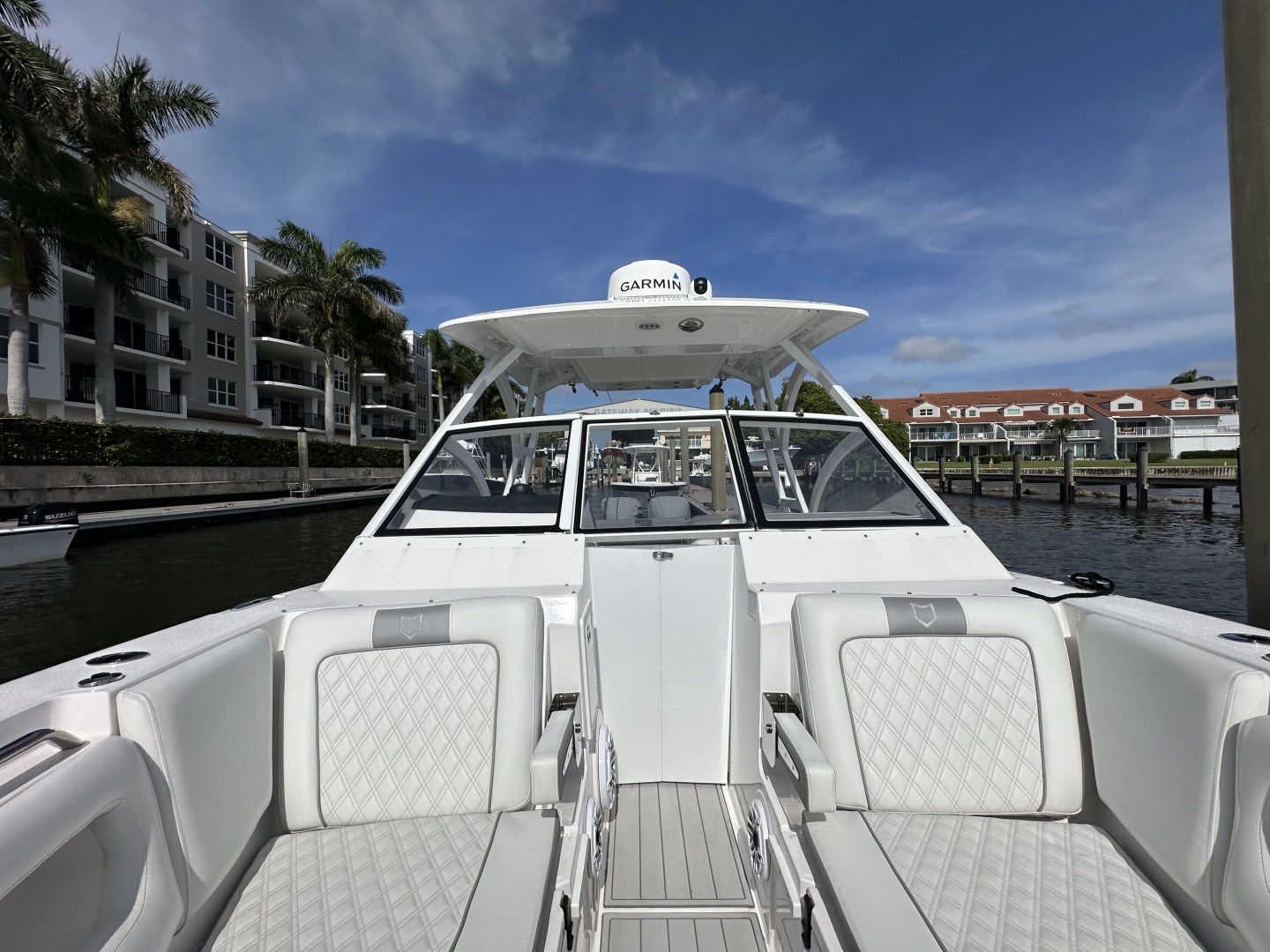 2025 Sea Fox 288 Traveler