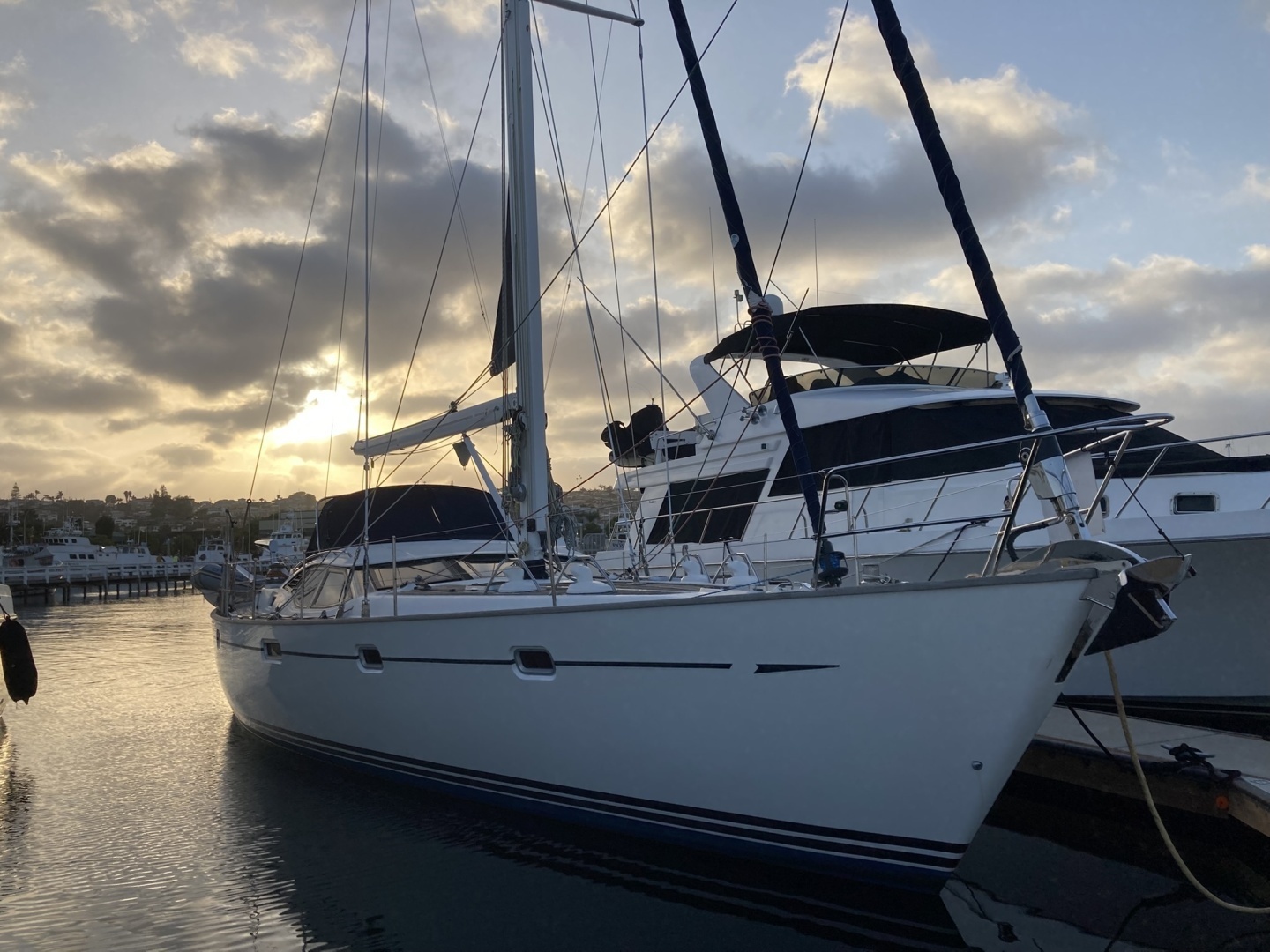Oyster 56 Deck Saloon Yacht For Sale