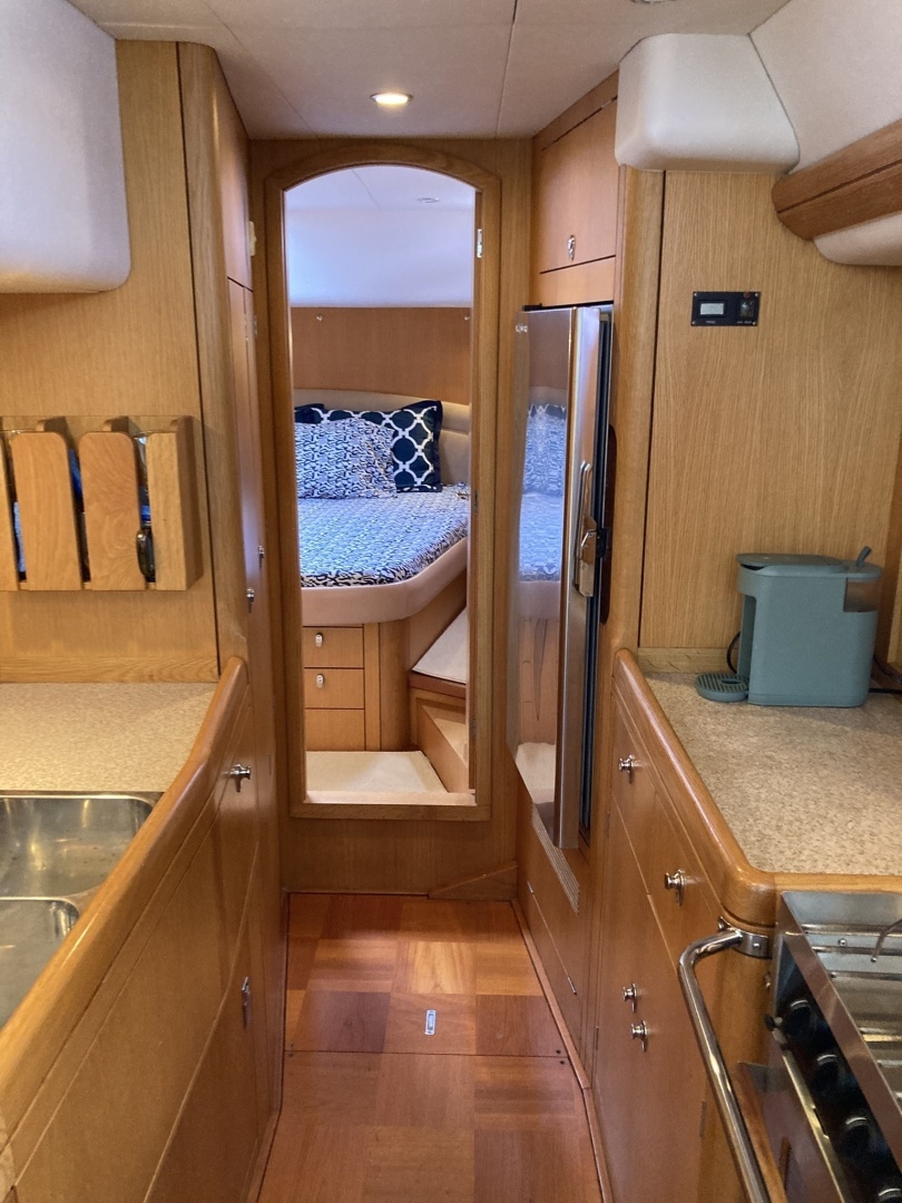 Oyster 56 Deck Saloon Yacht For Sale