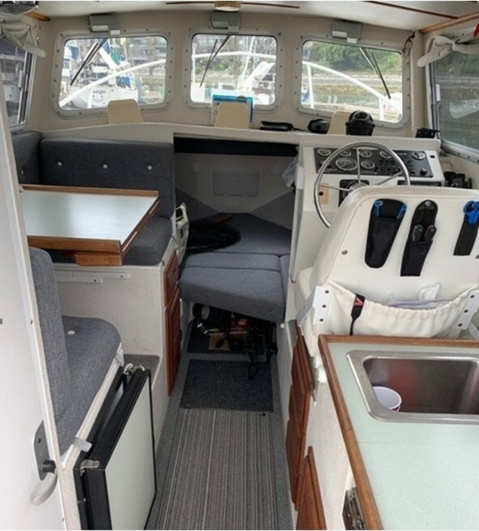 2003 Sea Sport Explorer 2400