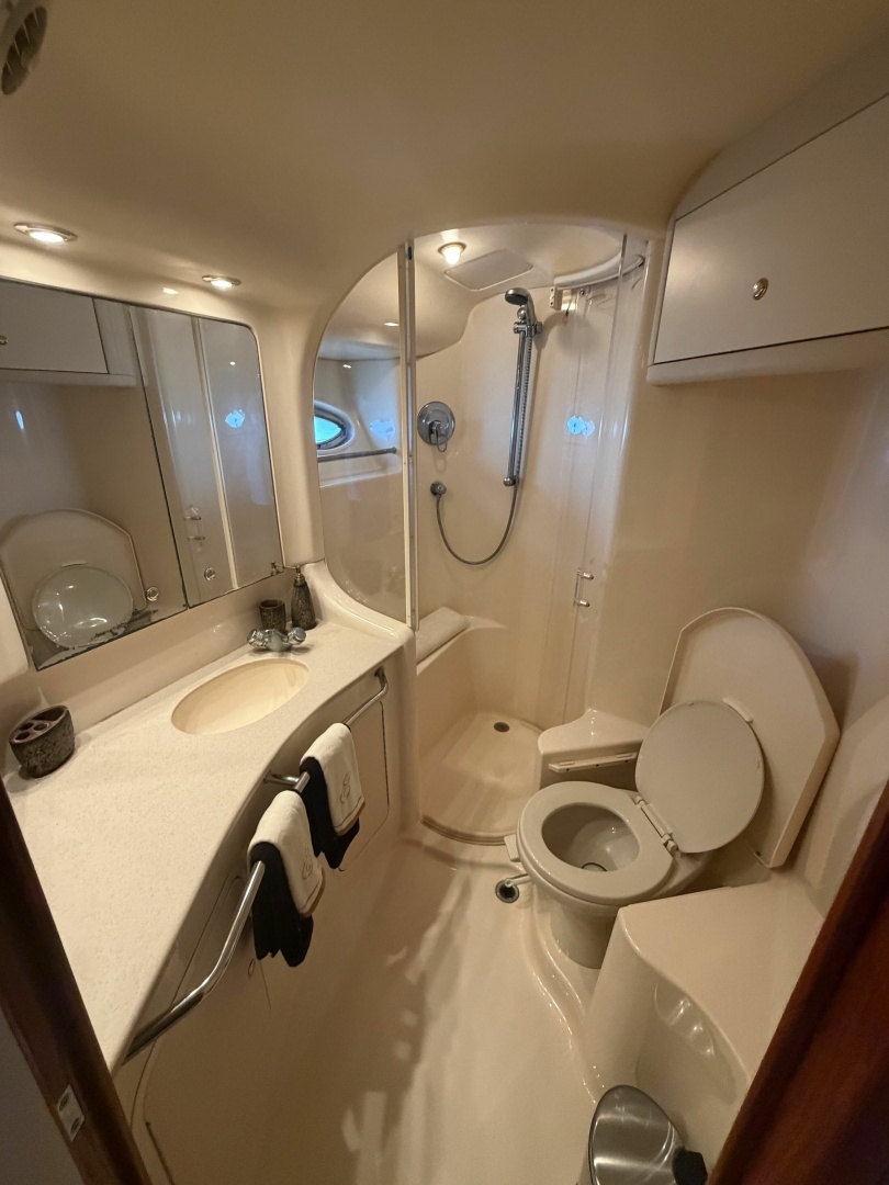 2002 Sea Ray 480 Sedan Bridge