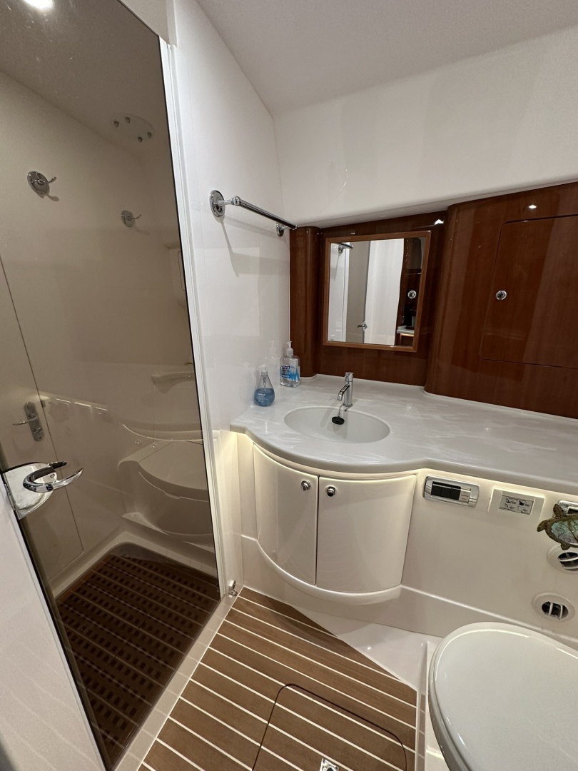 2020 Intrepid 475 Sport Yacht