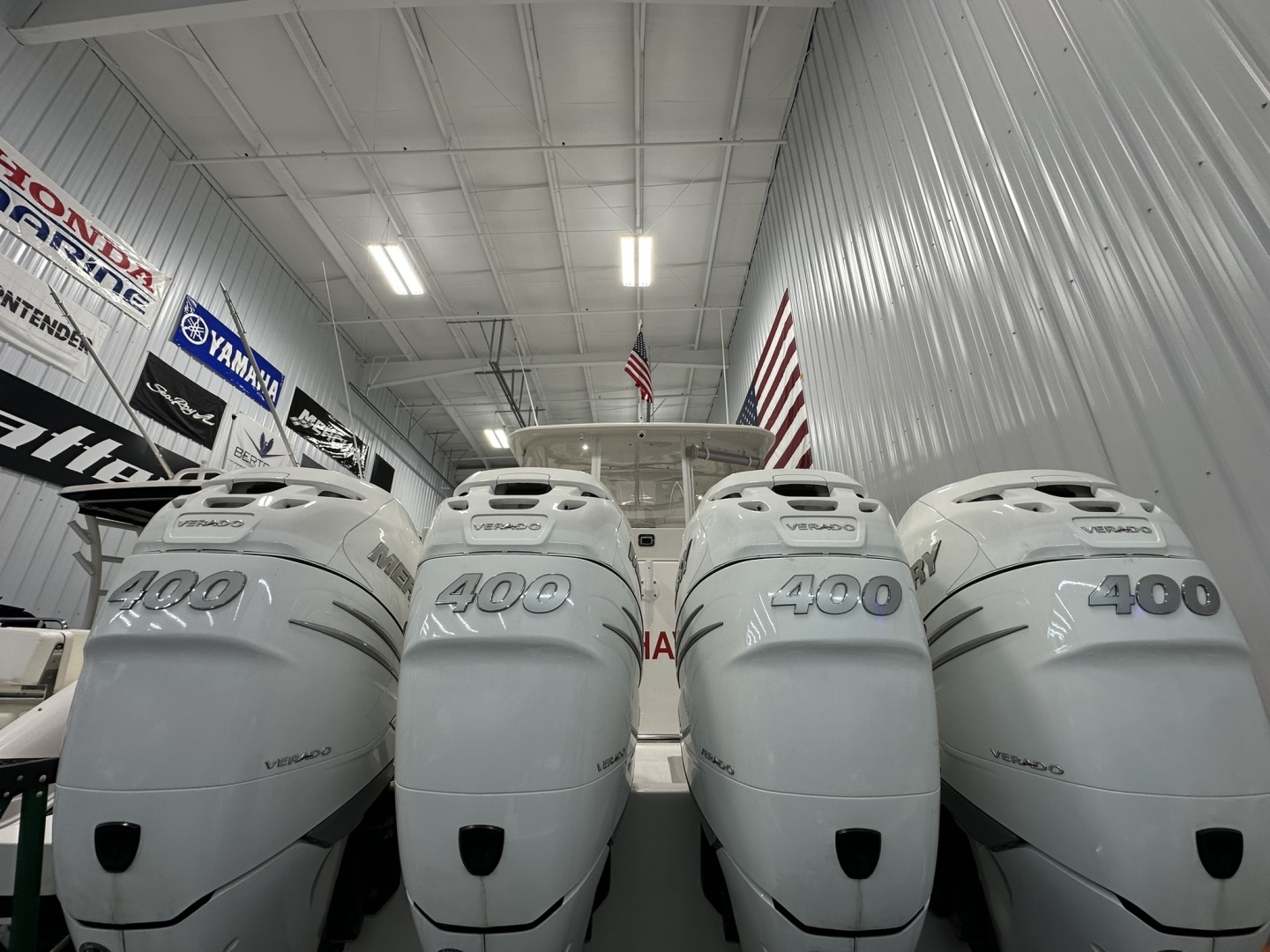 2020 Intrepid 475 Sport Yacht