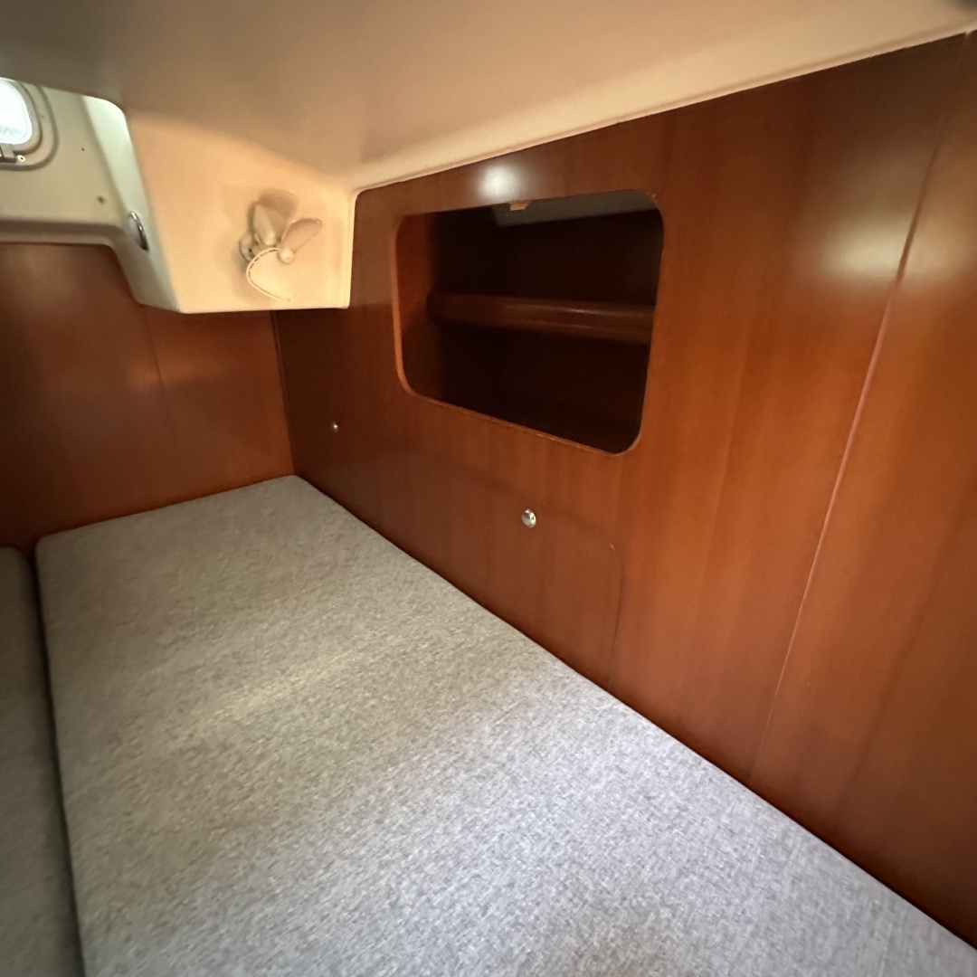 2006 Beneteau 523