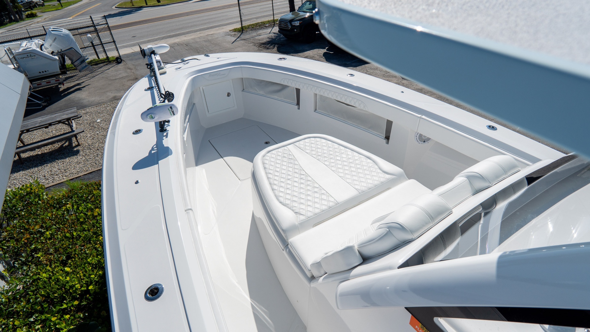 2025 Front Runner 36 CC