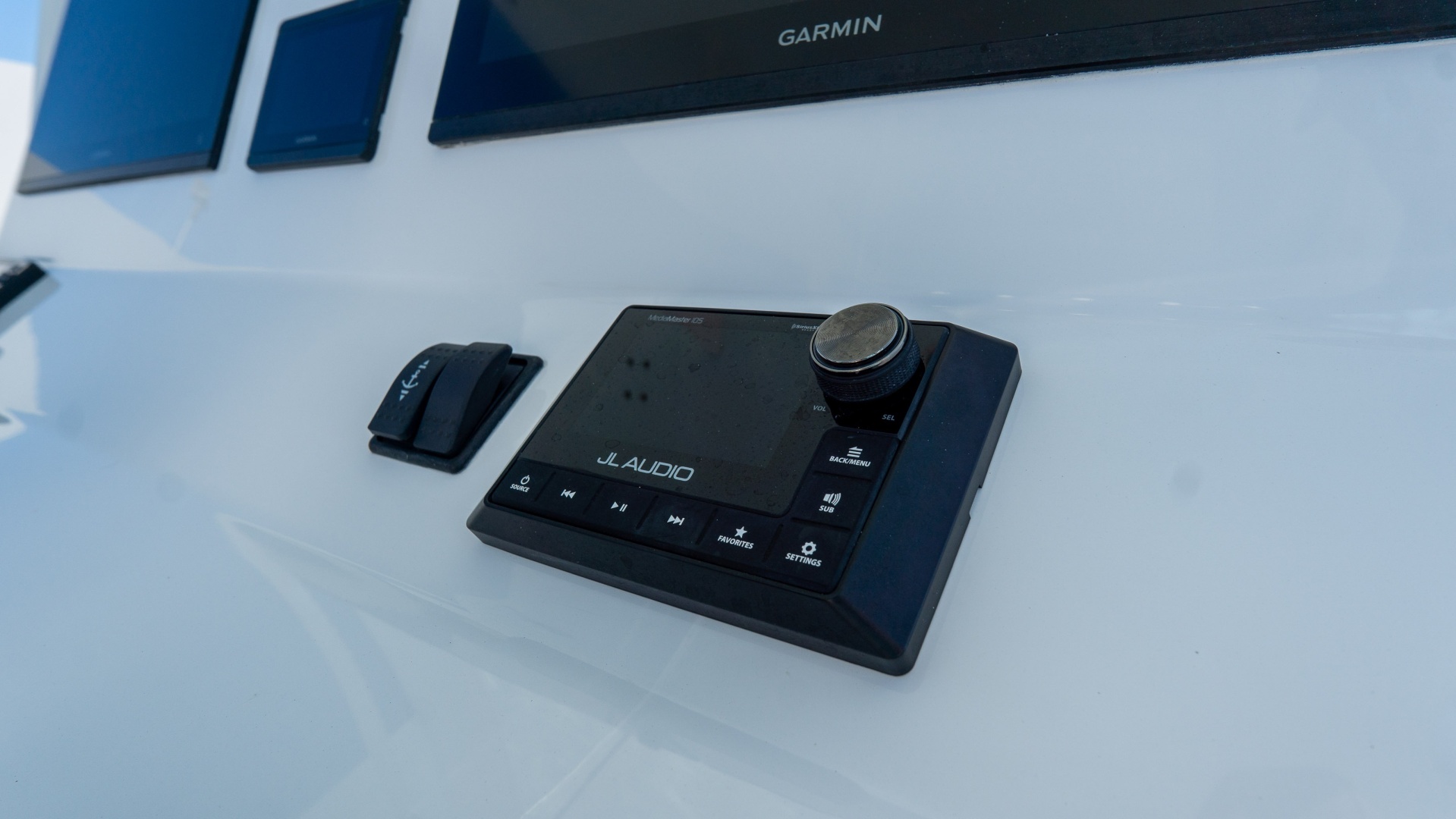 2025 Front Runner 36 CC