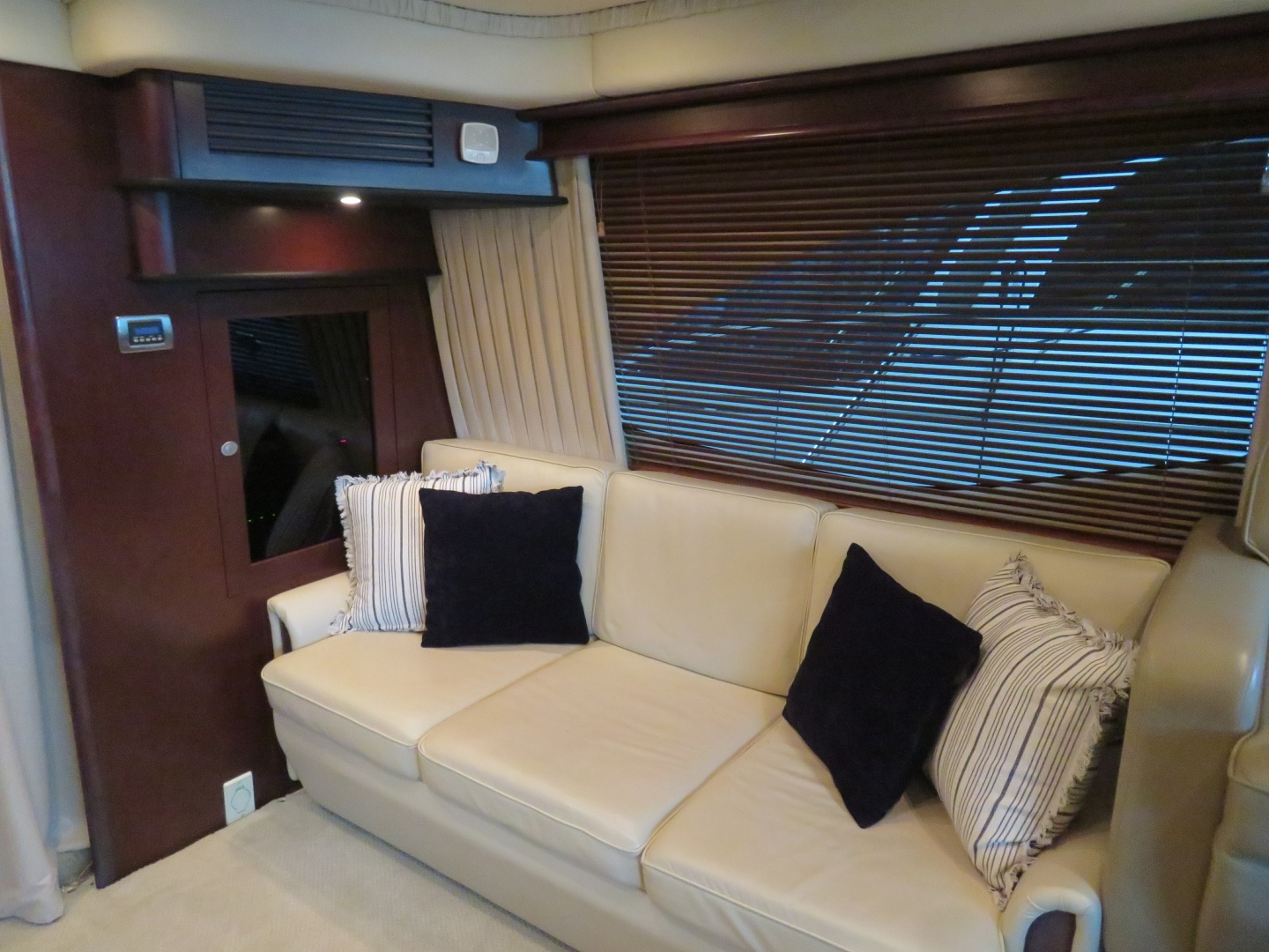 2007 Sea Ray 44 Sedan Bridge