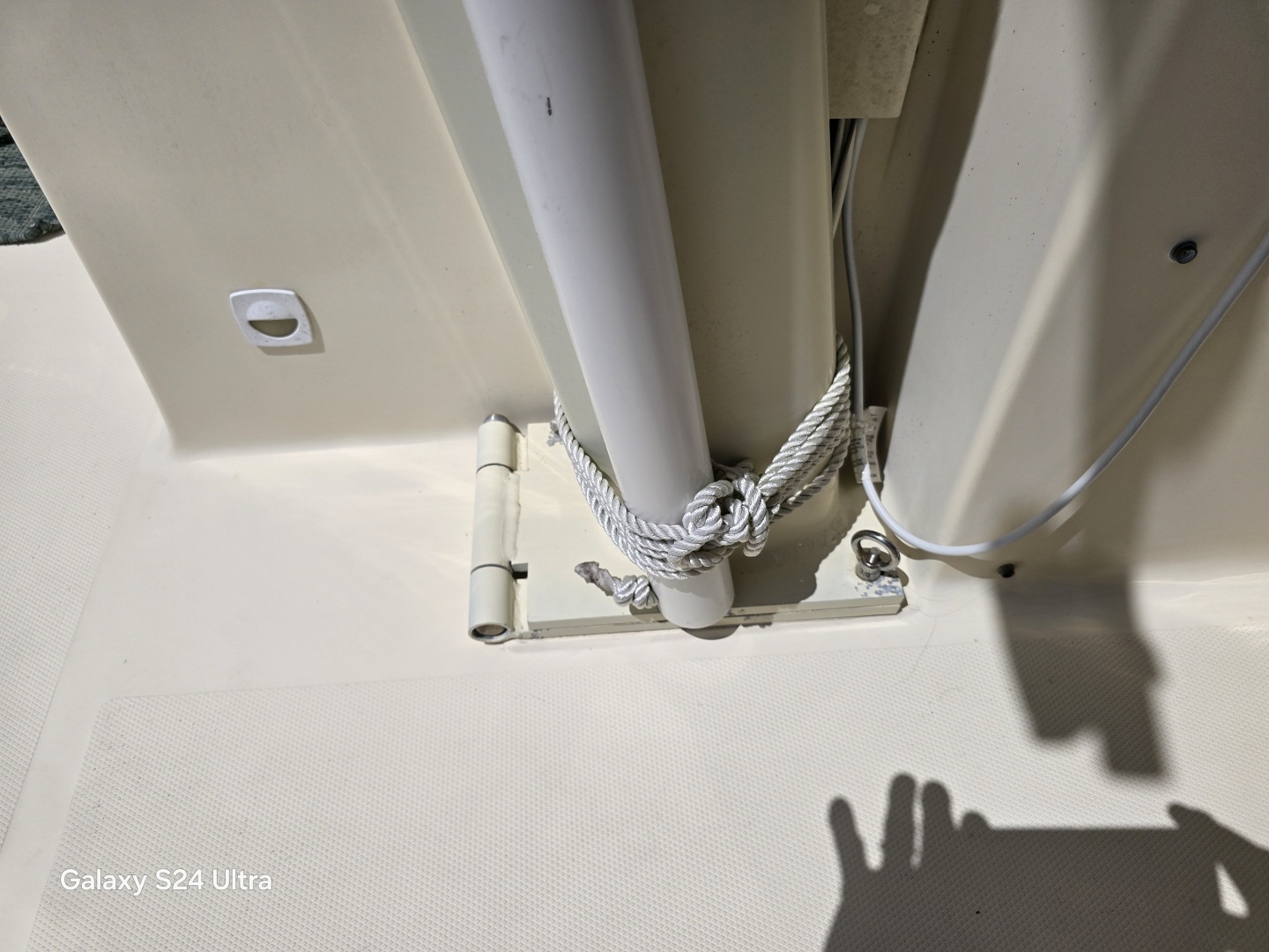 Sol Mate Tower Hinge