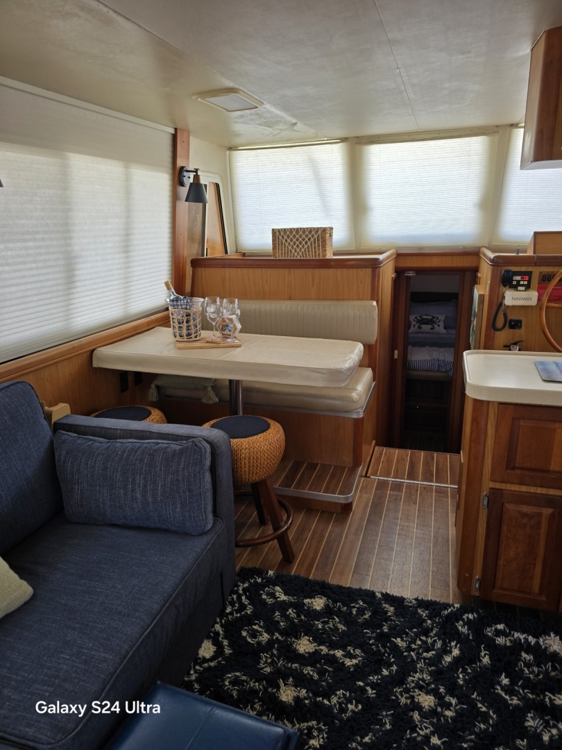 Sol Mate 40ft Mainship Yacht For Sale