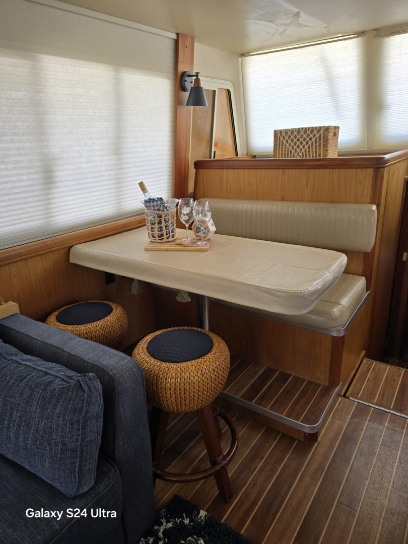 Sol Mate 40ft Mainship Yacht For Sale