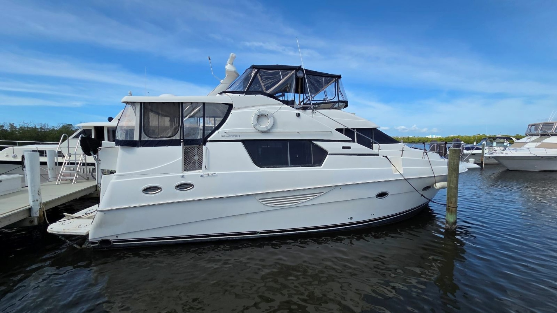 Golden Opportunity 44ft Silverton Yacht For Sale Golden Opportunity 44ft Silverton Yacht For Sale