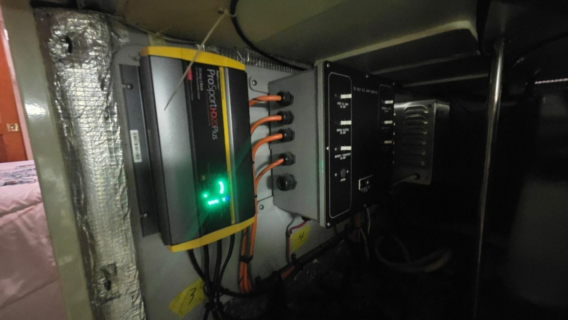 Golden Opportunity 44ft Silverton Yacht For Sale Golden Opportunity 44ft Silverton Yacht For Sale