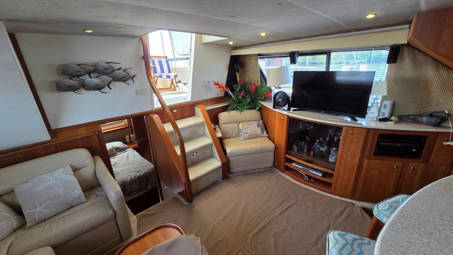 Golden Opportunity 44ft Silverton Yacht For Sale Golden Opportunity 44ft Silverton Yacht For Sale