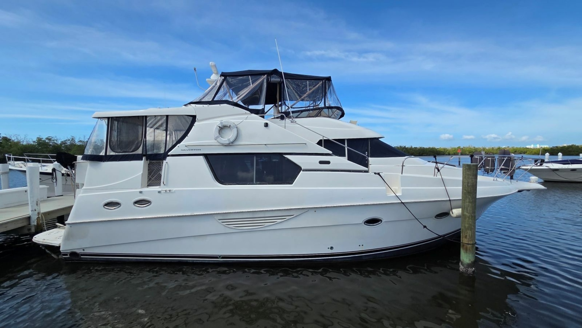 Golden Opportunity 44ft Silverton Yacht For Sale Golden Opportunity 44ft Silverton Yacht For Sale