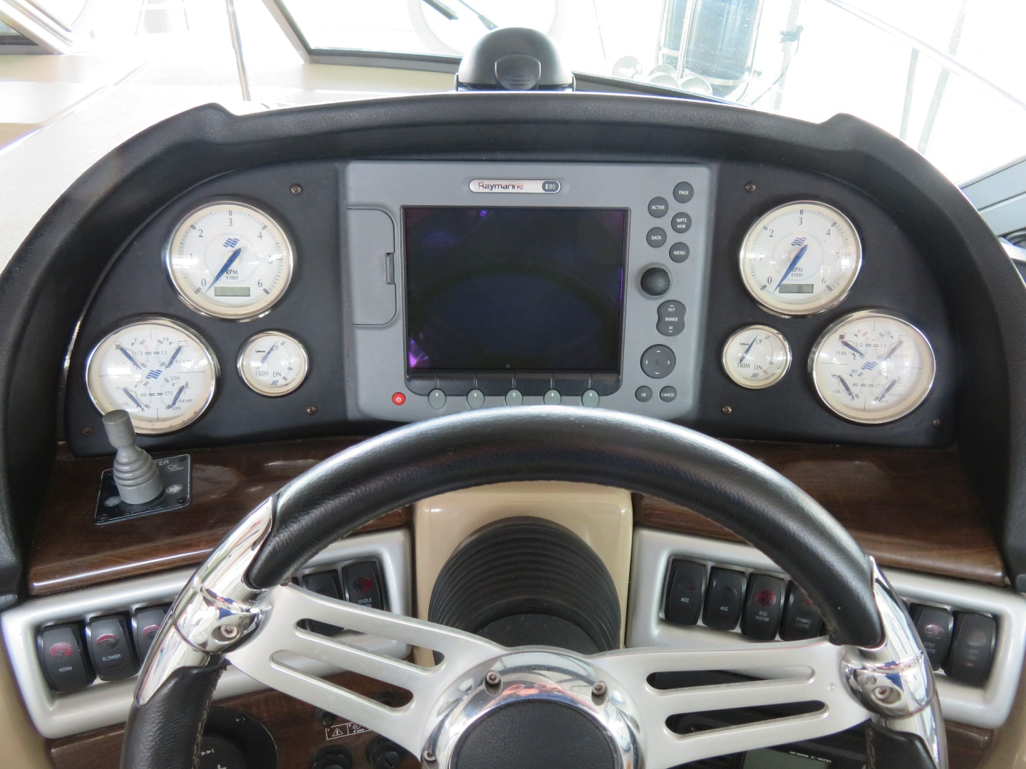 2008 Four Winns 338 Vista