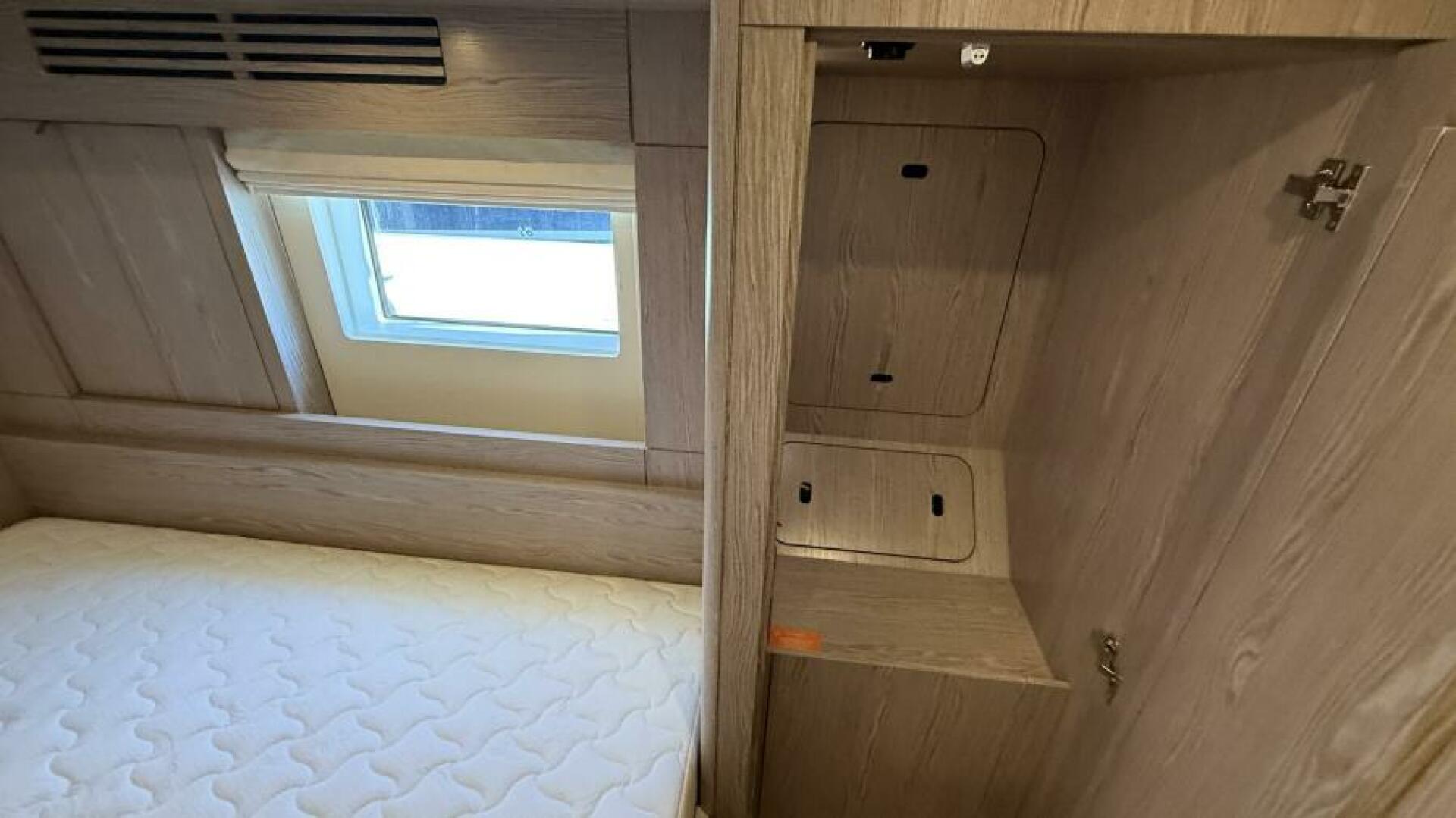 Best Day Ever 58ft Sirena Yacht For Sale Best Day Ever 58ft Sirena Yacht For Sale