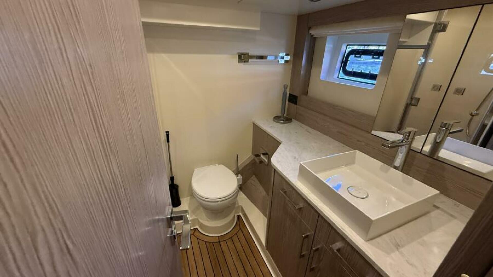 Best Day Ever 58ft Sirena Yacht For Sale Best Day Ever 58ft Sirena Yacht For Sale