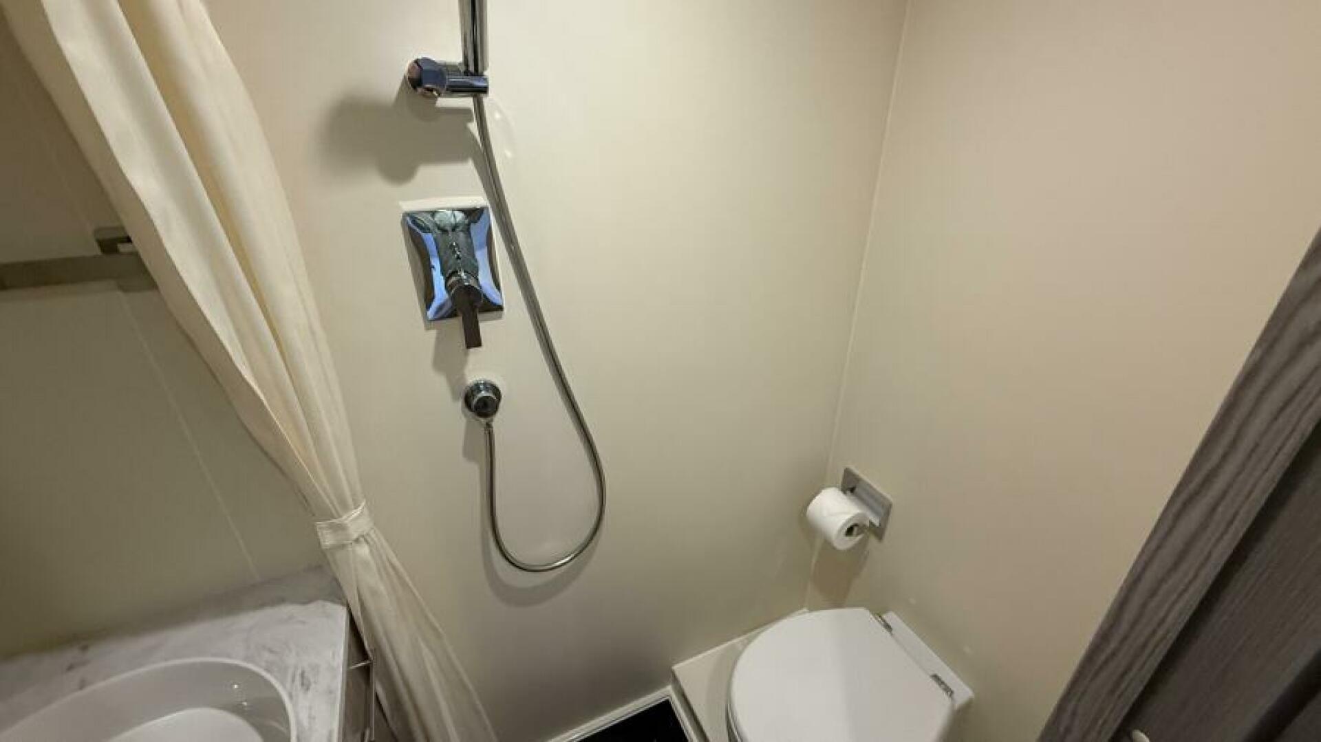 Best Day Ever 58ft Sirena Yacht For Sale Best Day Ever 58ft Sirena Yacht For Sale