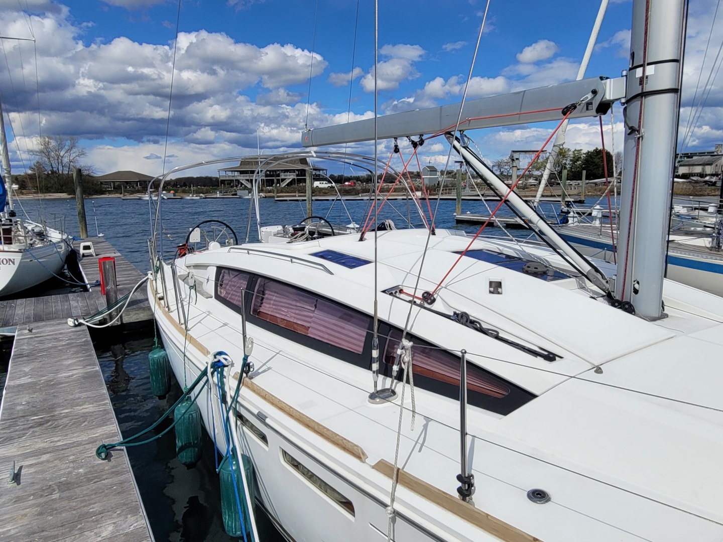 Lifeline 44ft Jeanneau Yacht For Sale