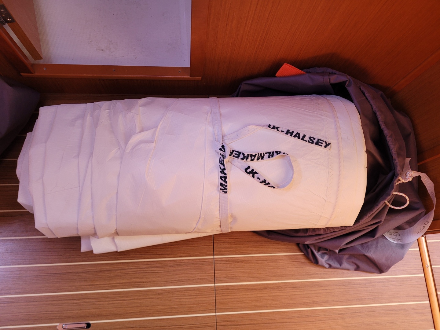 2017 Jeanneau Sun Odyssey 44 DS