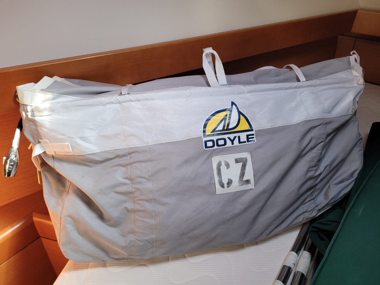 Lifeline 44ft Jeanneau Yacht For Sale