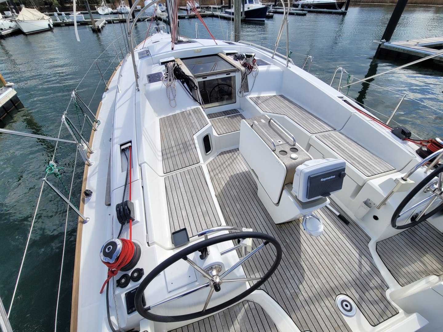 Lifeline 44ft Jeanneau Yacht For Sale