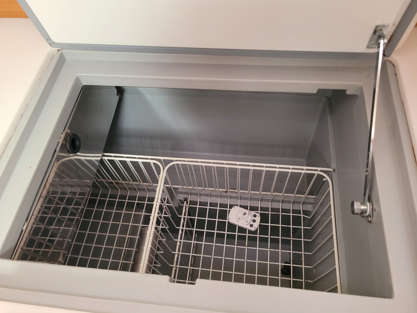 Lifeline 44ft Jeanneau Yacht For Sale